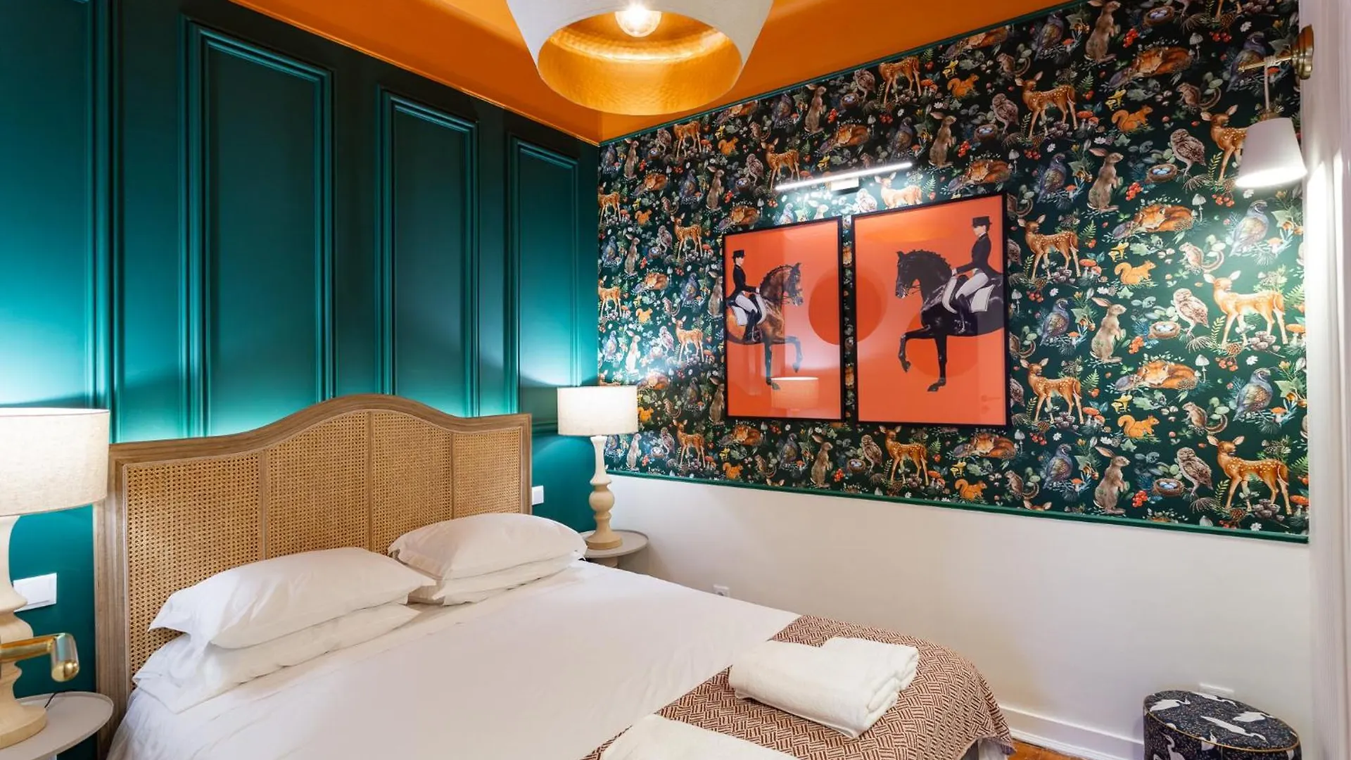 Central Lisbon Vintage & Modern Apartment